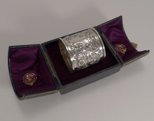 fig 1. Huge Finest Quality English Victorian Napkin Ring In Sterling Silver - 1895