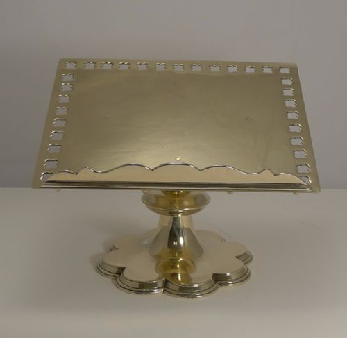 Superb Quality Antique English Brass Lectern / Book Rest C.1880