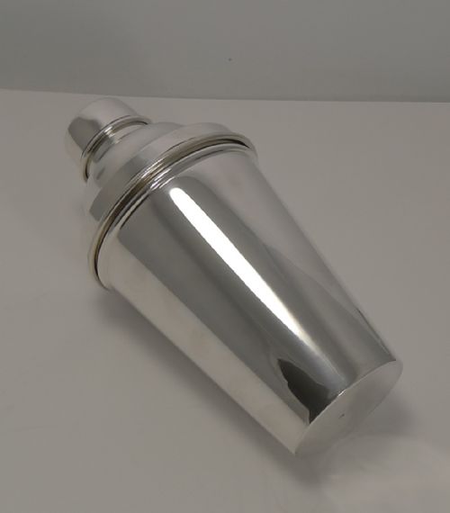 fig 1. Large Vintage Silver Plated Cocktail Shaker With Integral Lemon Squeezer