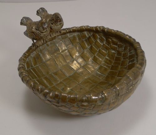 Fabulous Large Antique Vienna Bronze Bowl - Birds - Wrens C.1880