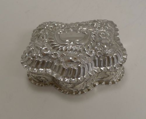 A Fine English Victorian Sterling Silver Pill / Trinket Box - 1891