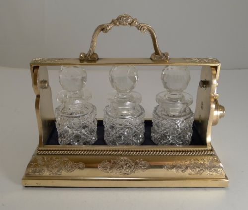 fig 1. Magnificent Miniature Stagecoach Tantalus by Betjemman's, London, c.1890