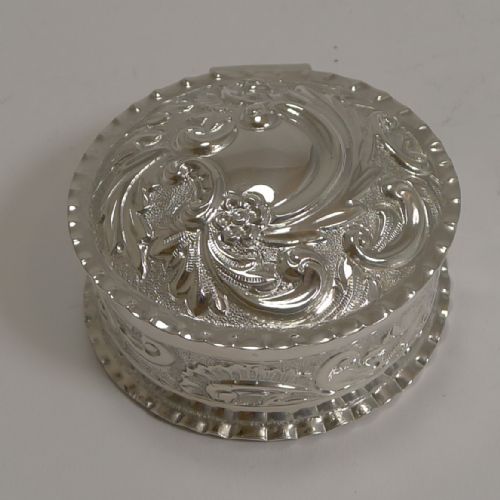 English Victorian Sterling Silver Jewellery / Trinket Box - 1896