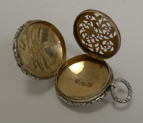 English George IV Silver Vinaigrette - 1829