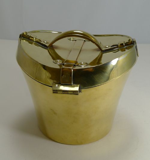 UNUSUAL EARLY 20TH CENTURY NOVELTY BISCUIT BOX C1920 HAT BOX - ADDITIONAL PHOTO 5