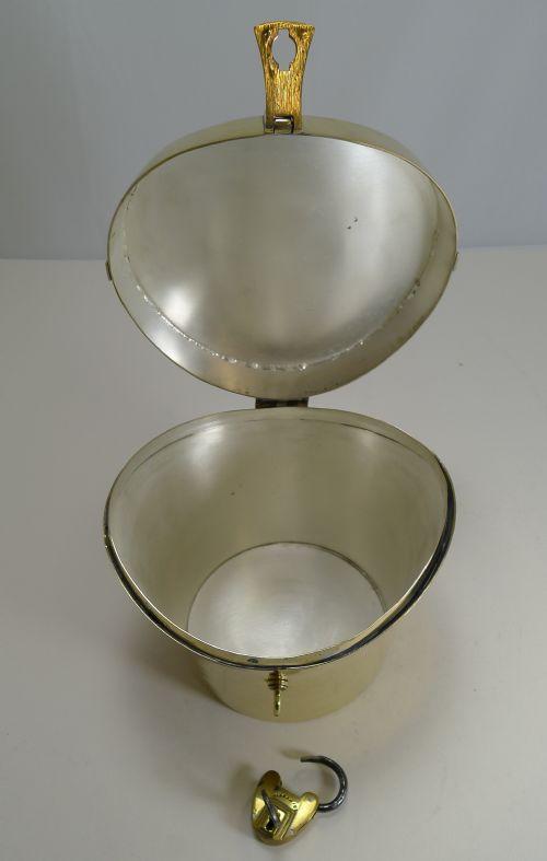 UNUSUAL EARLY 20TH CENTURY NOVELTY BISCUIT BOX C1920 HAT BOX - ADDITIONAL PHOTO 6