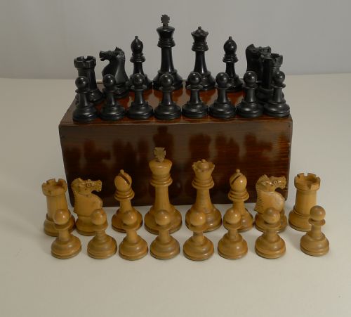 Antique English Boxwood Chess Set with Storage Box C.1910