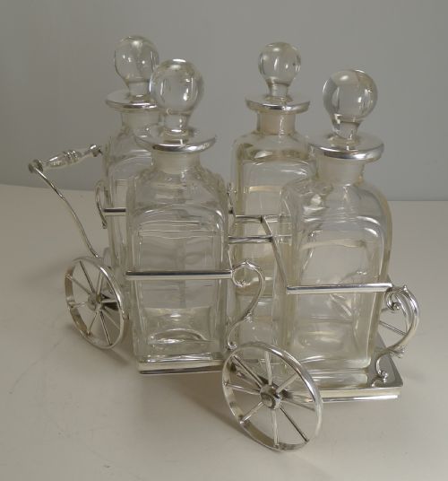 RARE AND MAGNIFICENT ANTIQUE ENGLISH TRAVELLING BAR BY MAPPIN BROTHERS C1880 - ADDITIONAL PHOTO 1