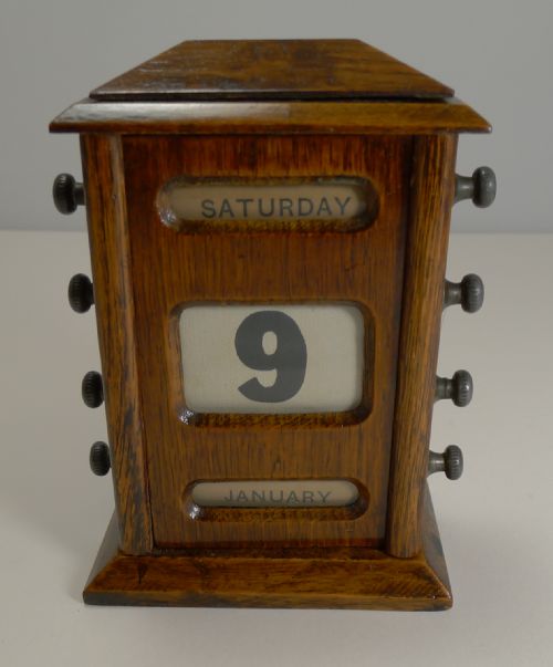 Small Antique English Oak Perpetual Desk Calendar C.1900