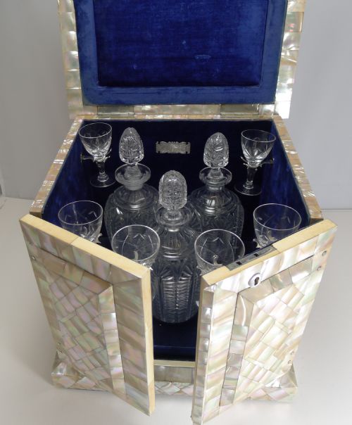 Grand Large Antique English Mother of Pearl Drinks Cabinet Dated 1885