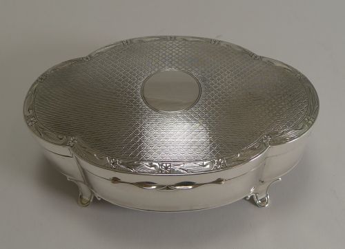 Beautiful Large Antique English Sterling Silver Jewellery Box by Goldsmiths and Silversmiths Co.