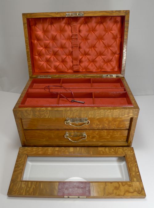 fig 1. Grand Large Antique English Burr Ash Jewellery Box c.1890