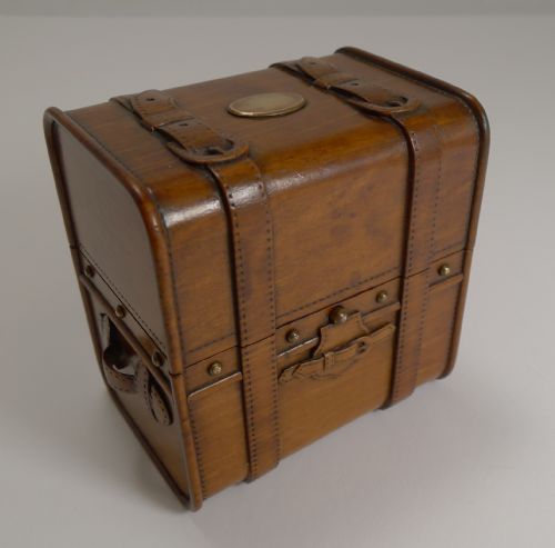 CARVED FRENCH FRUITWOOD TRUNK PERFUME BOX C1880 - ADDITIONAL PHOTO 1