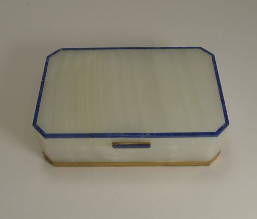 fig 1. Art Deco English White Onyx and Lapis Lazuli by Henry Griffiths