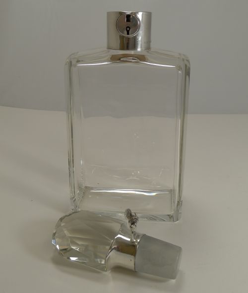 ENGLISH ART DECO CRYSTAL AND STERLING SILVER LOCKING DECANTER BY HUKIN AND HEATH - ADDITIONAL PHOTO 3