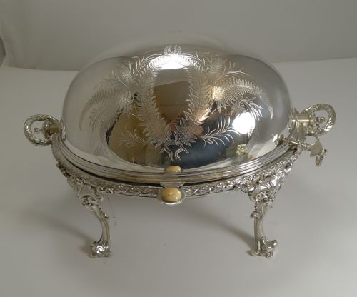Fine Quality English Silver Plated Breakfast Dish - Fern Engraved C.1890