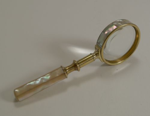 Fine Quality Antique English Brass and Mother of Pearl Magnifying Glass C.1890