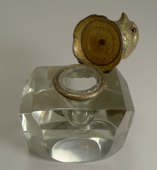 MAGNIFICENT ART DECO CUT CRYSTAL INKWELL FIGURAL CAST GILDED BRONZE CHICK WITH GLASS EYES - ADDITIONAL PHOTO 4
