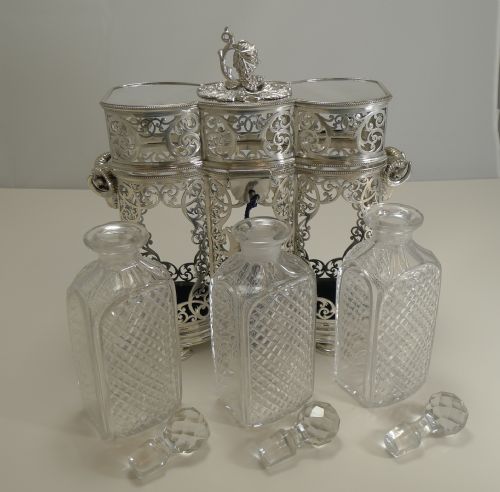 HEIRLOOM QUALITY THREE BOTTLE DECANTER BOX TANTALUS BY PHILIP ASHBERRY C1870 - ADDITIONAL PHOTO 13