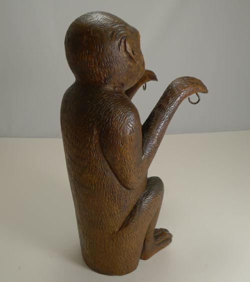MAGNIFICENT CARVED BLACK FOREST MONKEY GONG C1890 - ADDITIONAL PHOTO 8