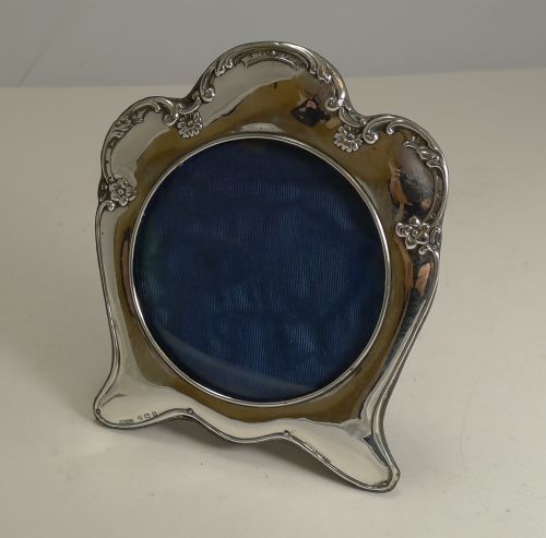 fig 1. Stylish Antique English Art Nouveau Photograph Frame in Sterling Silver