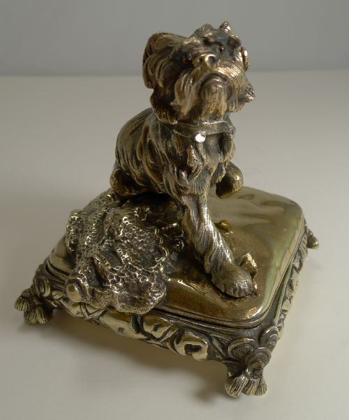 MAGNIFICENT ANTIQUE ENGLISH BRASS BRONZE DOG JEWELRY BOX C1880 - ADDITIONAL PHOTO 1