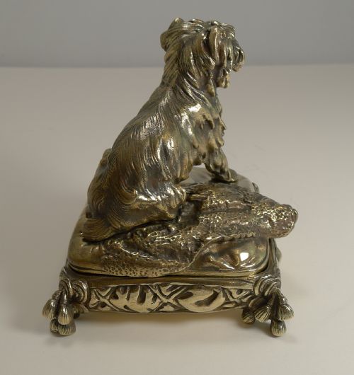 MAGNIFICENT ANTIQUE ENGLISH BRASS BRONZE DOG JEWELRY BOX C1880 - ADDITIONAL PHOTO 4