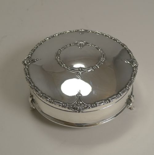 Antique English Sterling Silver Jewellery / Ring Box - 1917