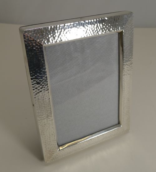 Smart Antique English Sterling Silver Photograph Frame by William Comyns - 1902