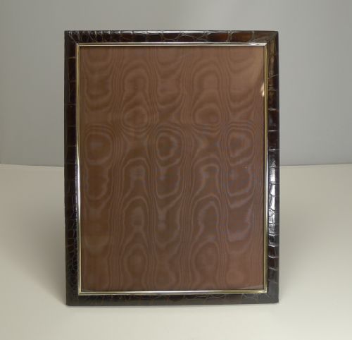 Grand Large Crocodile / Alligator Picture Frame by Harrods, London C.1920