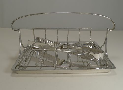 ANTIQUE ENGLISH SILVER PLATED ASPARAGUS SERVING DISH C1910 BY MAPPIN AND WEBB - ADDITIONAL PHOTO 1