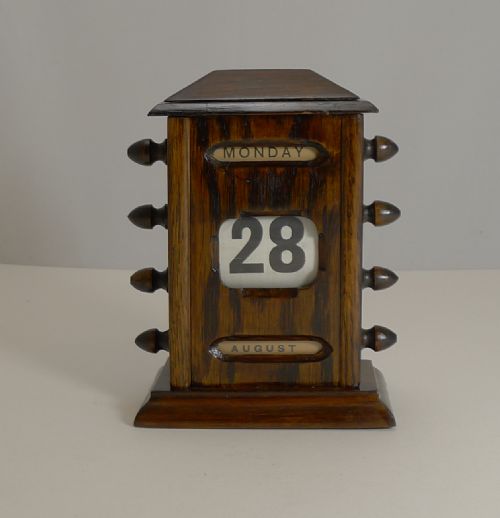 Small Antique English Oak Desk-top Perpetual Calendar C.1900