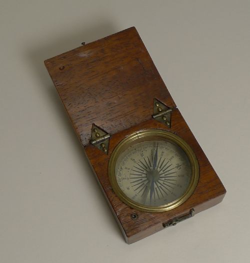 Small English Georgian Pocket Compass C.1800 in Mahogany Case
