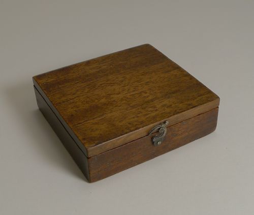 fig 1. English Georgian Pocket Compass c.1800 In Mahogany Case
