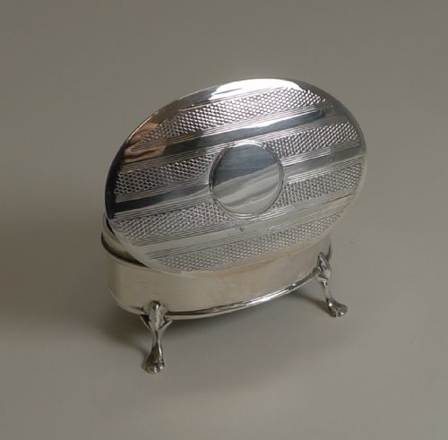 Smart Small English Silver Jewellery / Ring Box - 1926