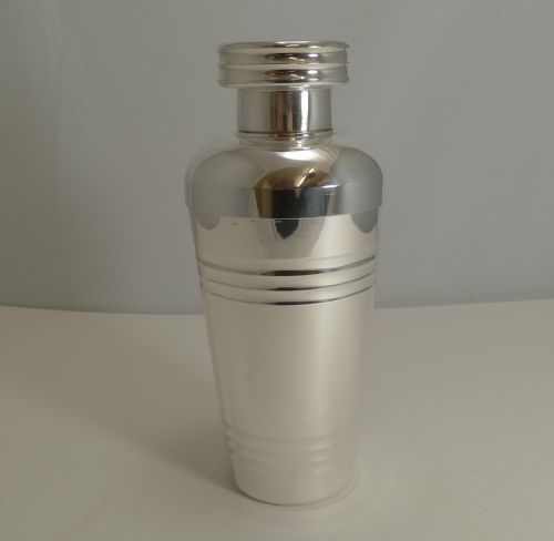 Large French Art Deco Silver Plated Cocktail Shaker C.1930