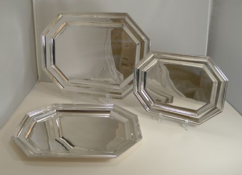 Fine Set Three Antique English Graduated Serving Trays or Platters by Mappin and Webb