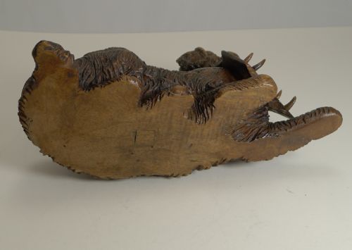 MAGNIFICENT CARVED BLACK FOREST INKWELL PEN STAND C1890 - ADDITIONAL PHOTO 10