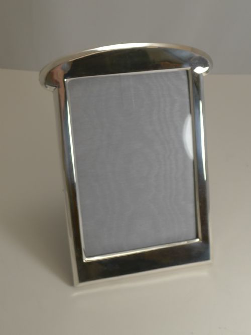 Antique English Art Nouveau Sterling Silver Photograph / Picture Frame - 1919