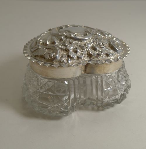 LARGE ANTIQUE CUT CRYSTAL AND STERLING SILVER HEART SHAPED BOX 1903 - ADDITIONAL PHOTO 8