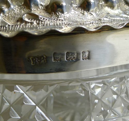 LARGE ANTIQUE CUT CRYSTAL AND STERLING SILVER HEART SHAPED BOX 1903 - ADDITIONAL PHOTO 11