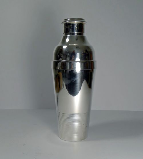 Christofle Ondulations Cocktail Shaker by Luc Lanel C.1935
