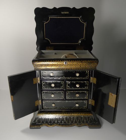 MAGNIFICENT ENGLISH PAPIER MACHE JEWELLERY CABINET BOX C1860 DOGS - ADDITIONAL PHOTO 10