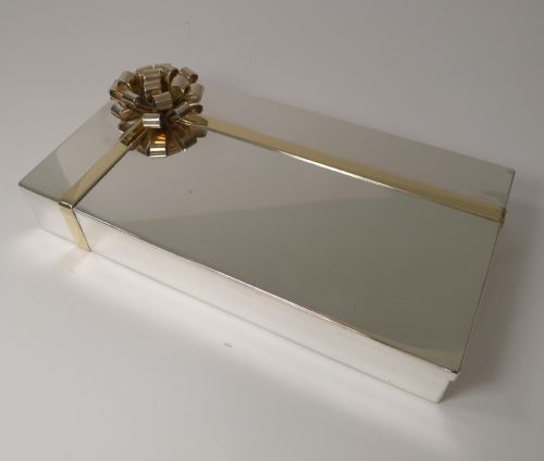 Vintage Modernist Silver and Gold Plated Box by Egidio Broggi, Milan