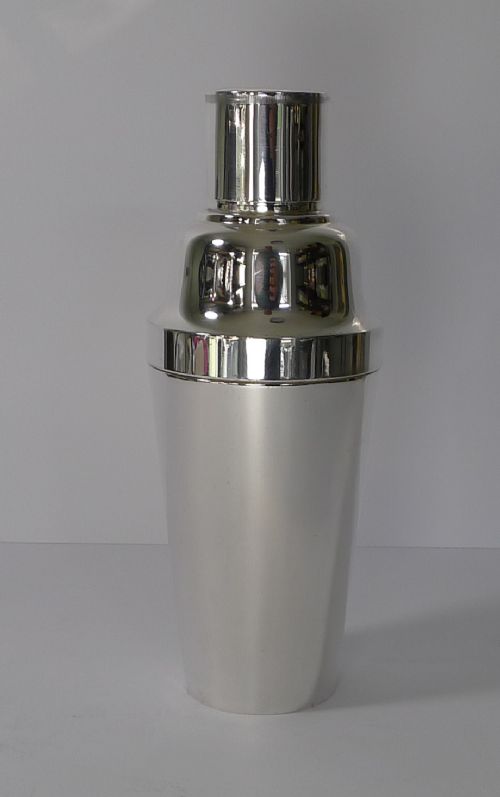 English Art Deco Cocktail Shaker by Mappin & Webb C.1930