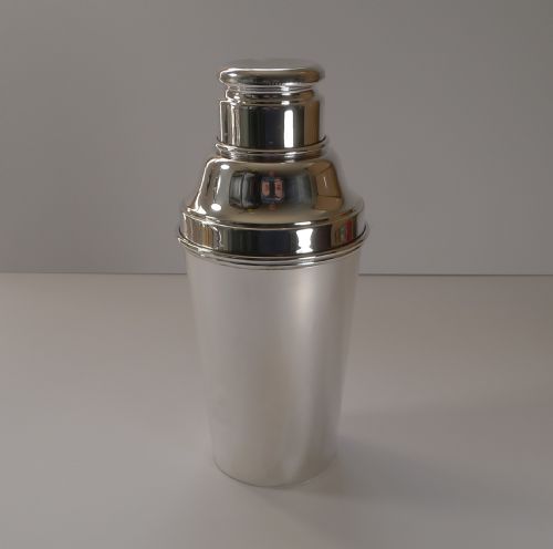 fig 1. English Art Deco Silver Plated Cocktail Shaker c.1930