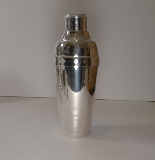 Luc Lanel for Christofle - Ondulations Cocktail Shaker C.1935