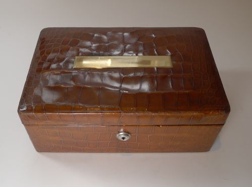 SMART ANTIQUE ENGLISH CROCODILE ALLIGATOR SKIN JEWELLERY BOX C1890 - ADDITIONAL PHOTO 7