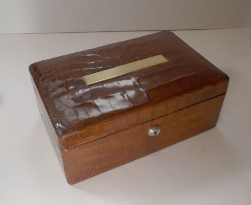 SMART ANTIQUE ENGLISH CROCODILE ALLIGATOR SKIN JEWELLERY BOX C1890 - ADDITIONAL PHOTO 8