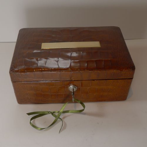 SMART ANTIQUE ENGLISH CROCODILE ALLIGATOR SKIN JEWELLERY BOX C1890 - ADDITIONAL PHOTO 13